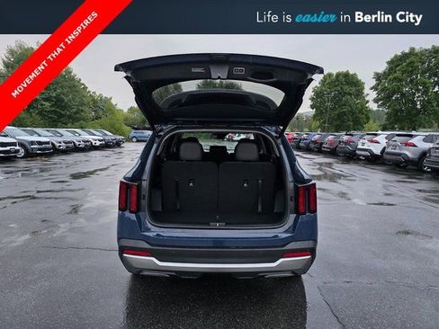 New 2026 Kia Sorento EX image 9