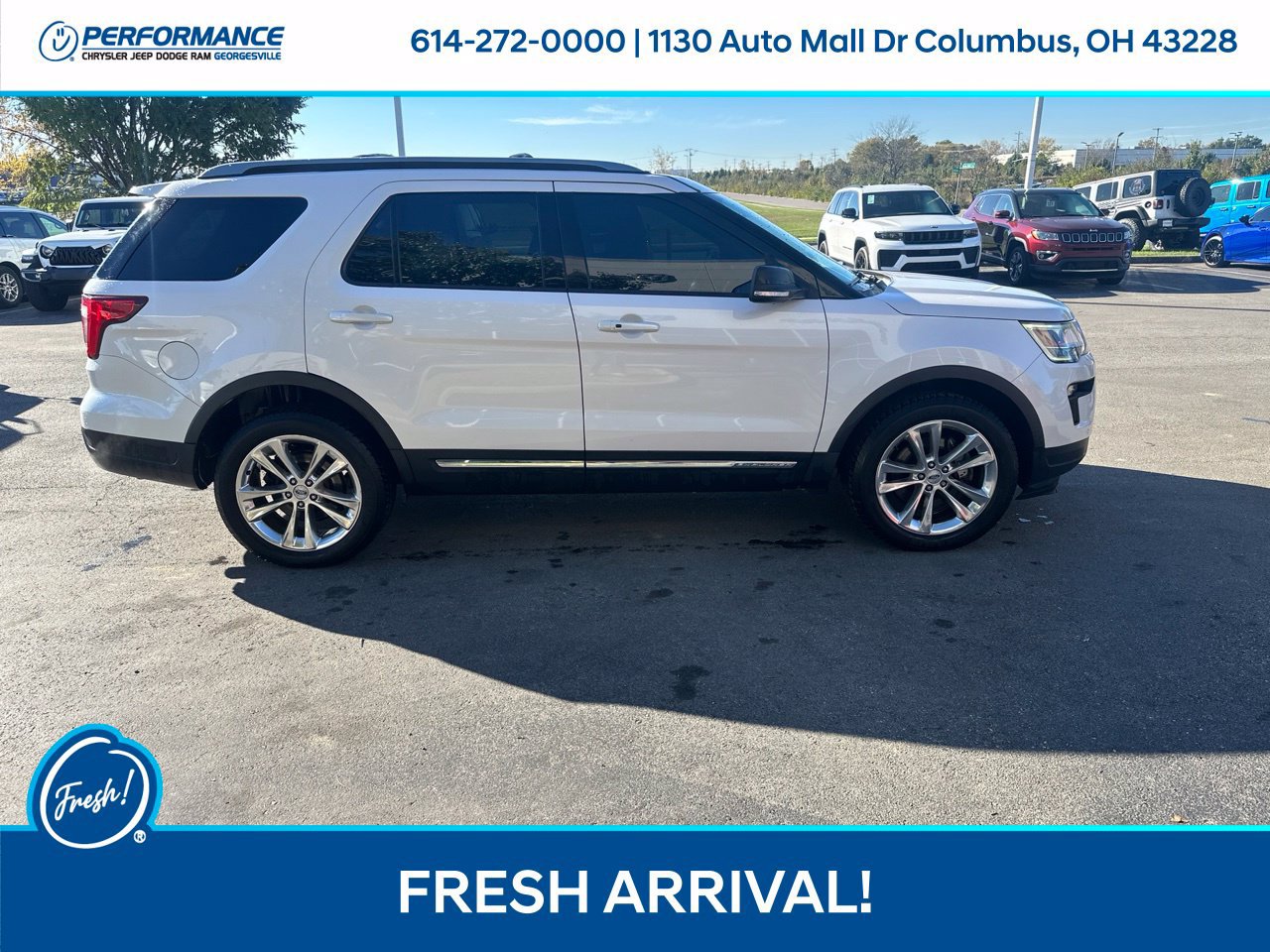 Used 2018 Ford Explorer XLT w/ Equipment Group 202A AWD/4WD image 3