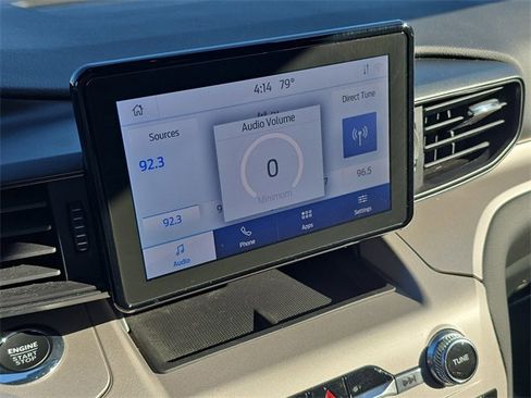 Used 2023 Ford Explorer XLT image 21