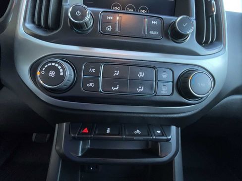 Certified 2022 Chevrolet Colorado LT w/ LT Convenience Package image 33