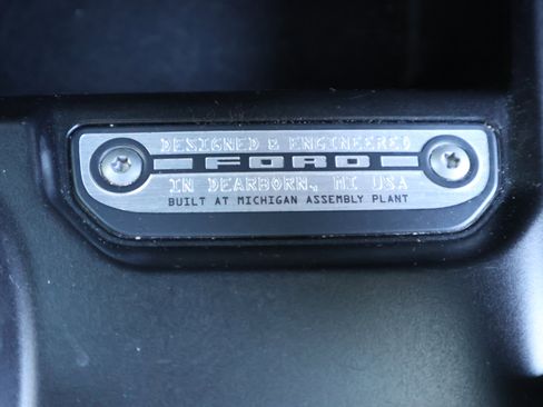 Used 2022 Ford Bronco Black Diamond image 26