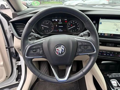 Certified 2023 Buick Envision Avenir AWD/4WD image 37