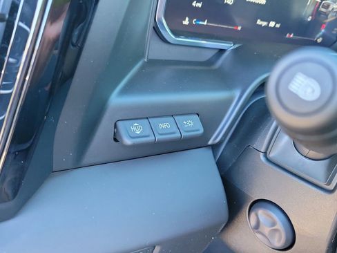 New 2026 GMC Sierra 1500 AT4 w/ AT4 Premium Package AWD/4WD image 27