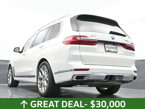 Used 2022 BMW X7 xDrive40i w/ Executive Package image 49