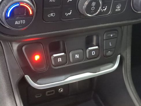 Used 2020 GMC Terrain SLE w/ Driver Convenience Package FWD image 37