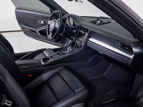 Used 2015 Porsche 911 Carrera 4S AWD/4WD image 7