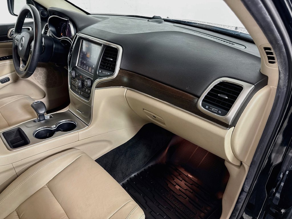 Used 2014 Jeep Grand Cherokee Limited RWD image 30