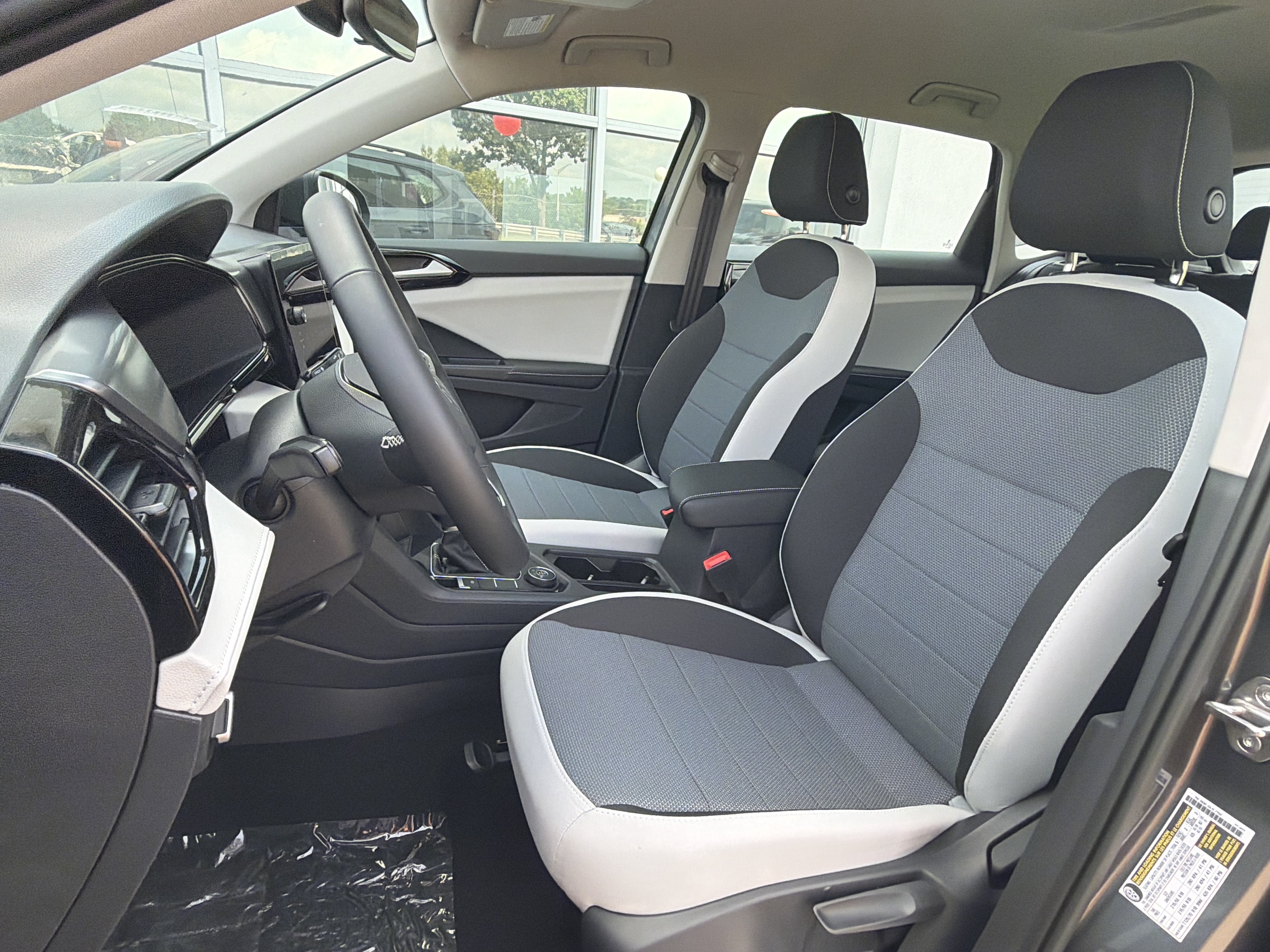 New 2025 Volkswagen Taos S AWD/4WD image 19