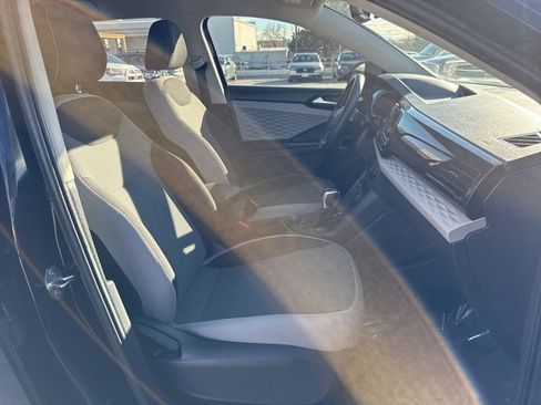 Used 2023 Volkswagen Taos S image 10