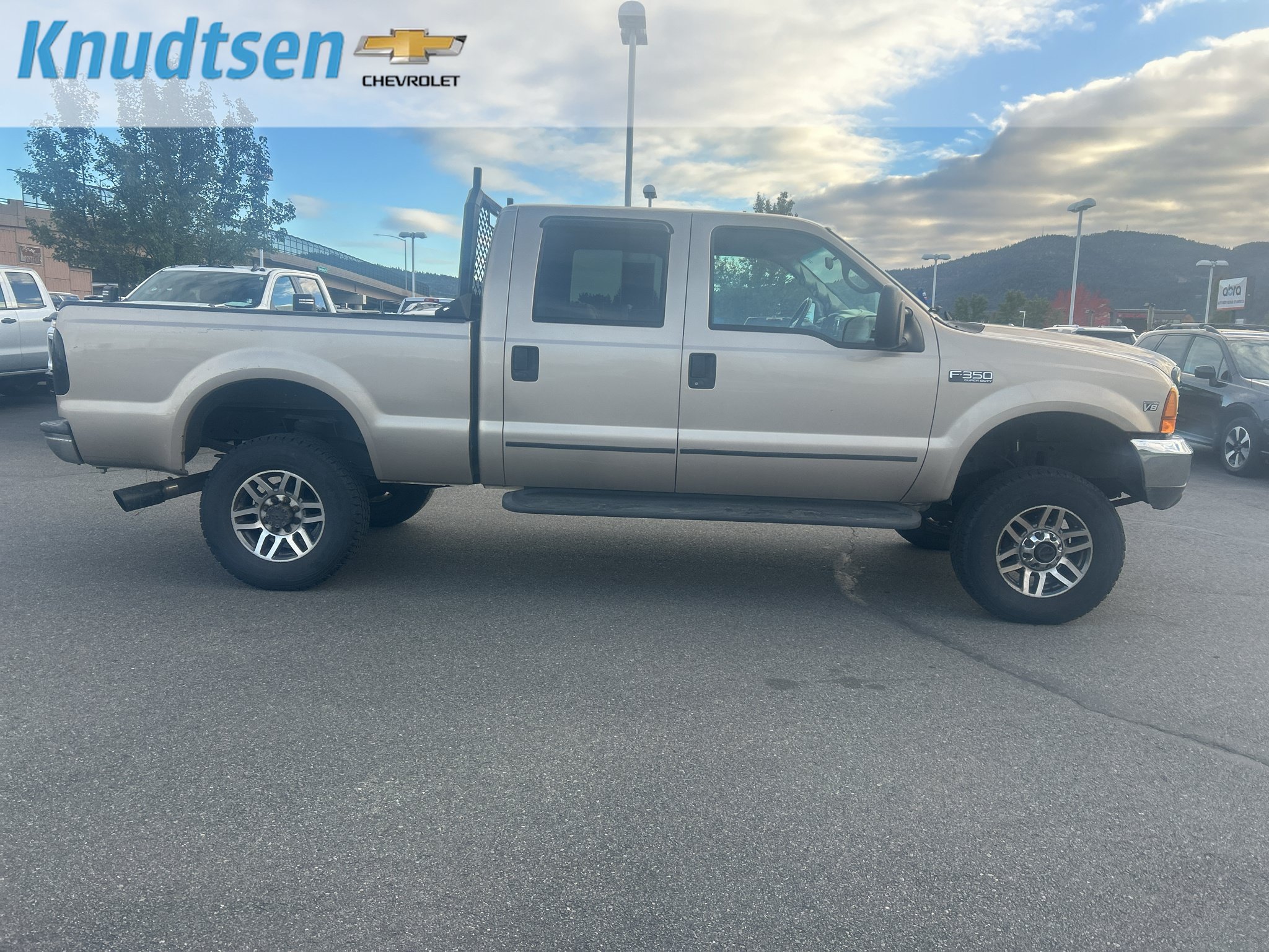 Used 1999 Ford F350 4x4 Crew Cab Super Duty image 8