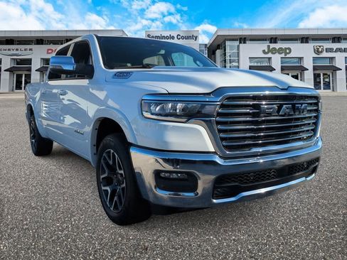 Used 2025 RAM 1500 Laramie image 2