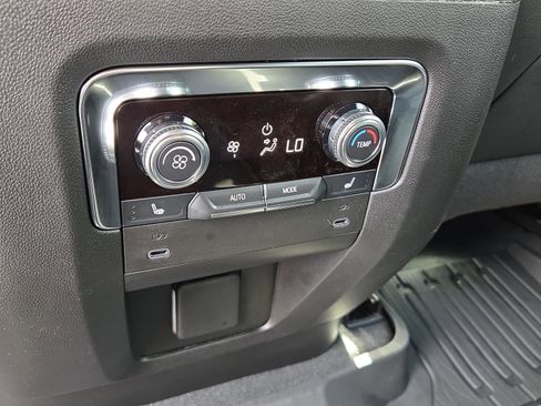 Certified 2026 GMC Yukon Elevation w/ LPO, Floor Liner Package AWD/4WD image 14