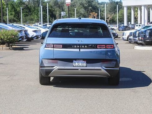 Used 2024 Hyundai Ioniq 5 SEL image 4