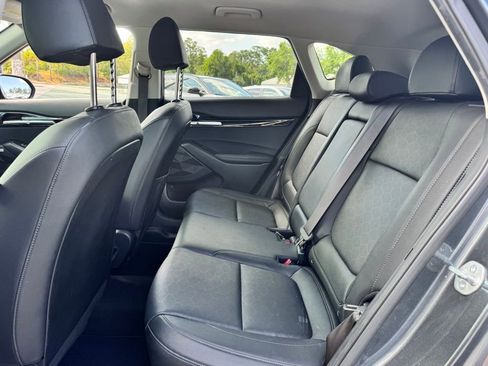 Used 2024 Kia Seltos SX AWD/4WD image 9