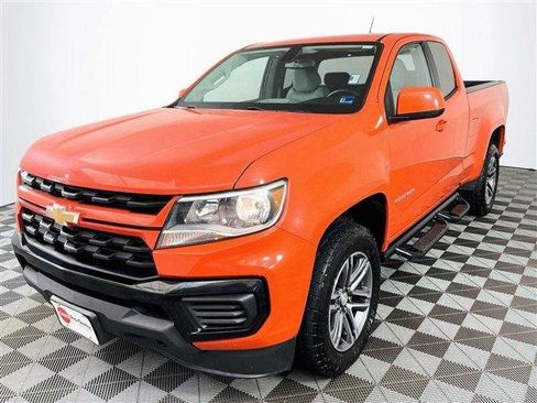 Used 2021 Chevrolet Colorado W/T w/ Custom Special Edition AWD/4WD image 3