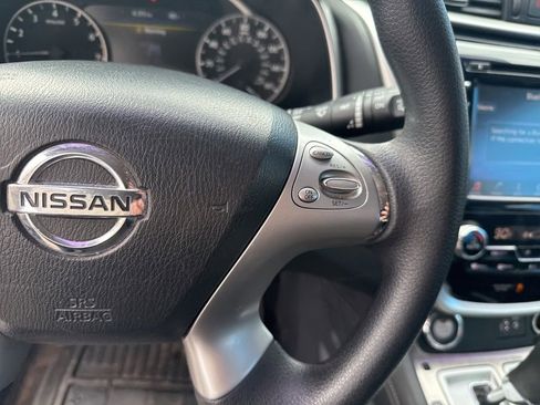 Used 2018 Nissan Murano S w/ Cargo Package AWD/4WD image 22