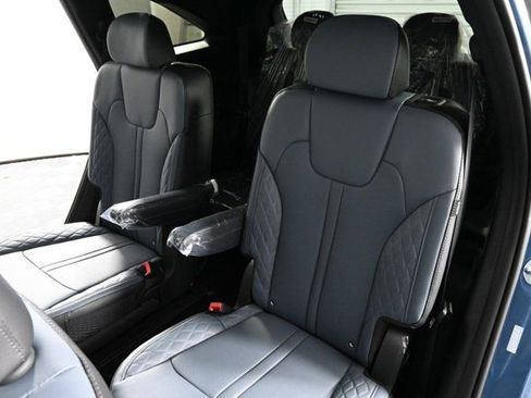 Certified 2025 Kia Sorento SX Prestige image 15