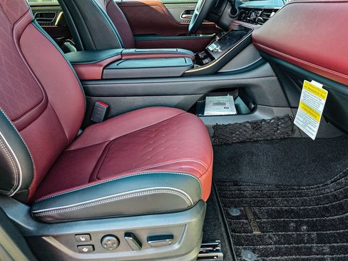 New 2026 INFINITI QX80 Autograph image 45