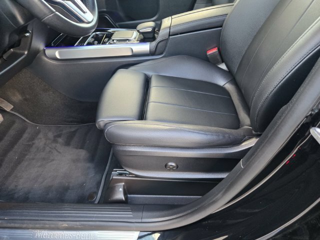 Used 2022 Mercedes-Benz GLB 250 4MATIC image 19
