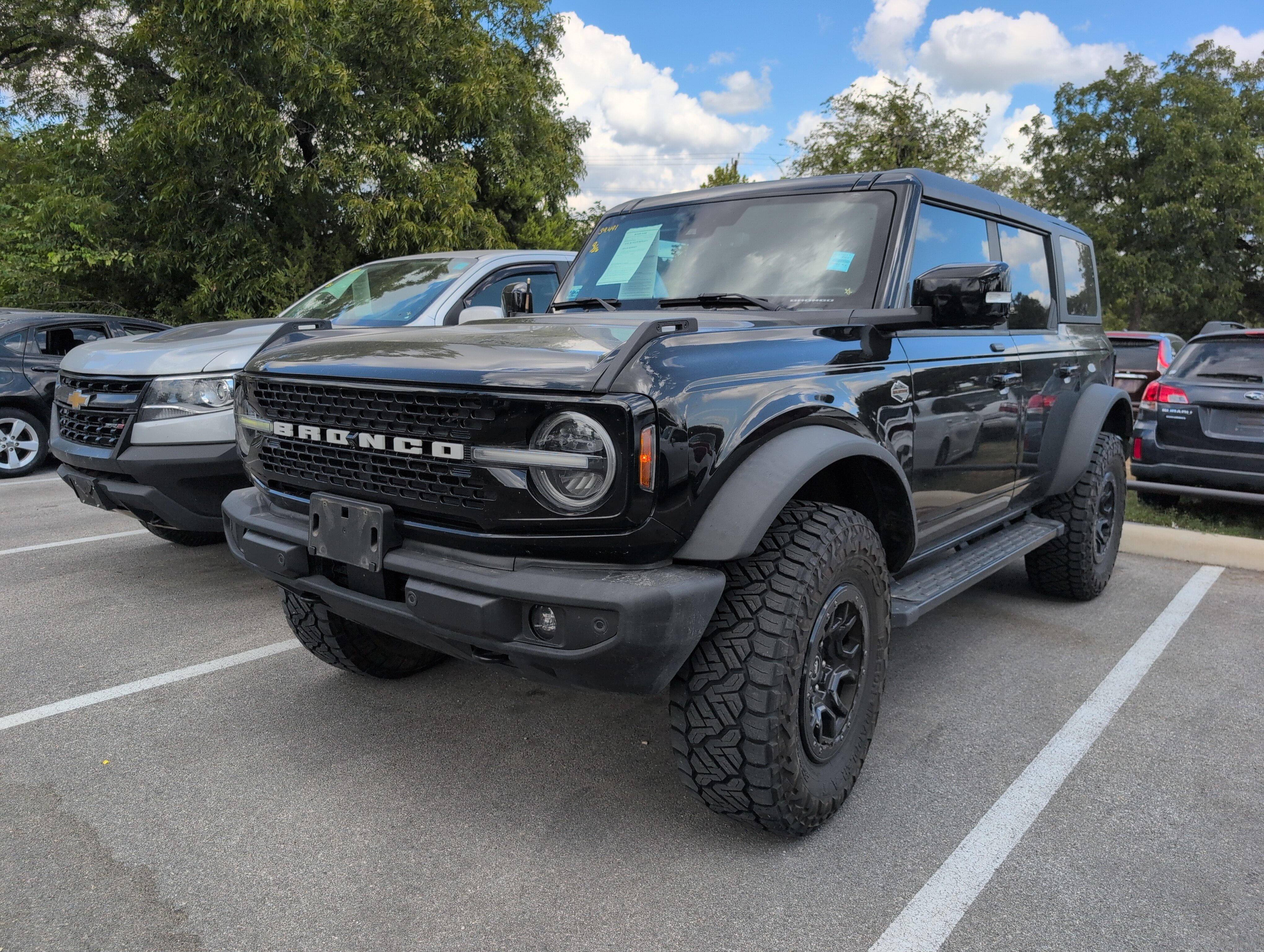 Used 2021 Ford Bronco Wildtrak AWD/4WD image 1
