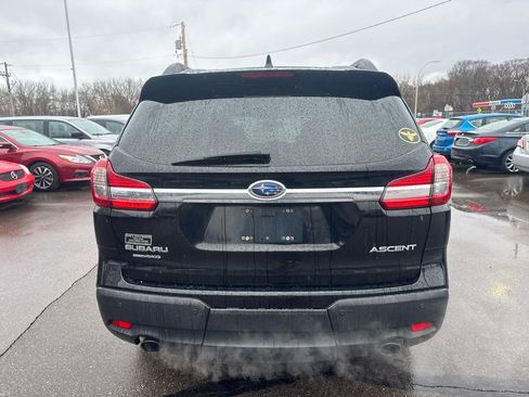Used 2019 Subaru Ascent Premium image 6