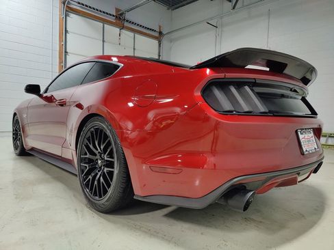 Used 2016 Ford Mustang GT Premium w/ GT Performance Package RWD image 21