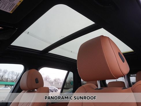 Used 2023 BMW X5 xDrive40i w/ Premium Package image 4