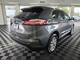 Used 2024 Ford Edge SEL image 3