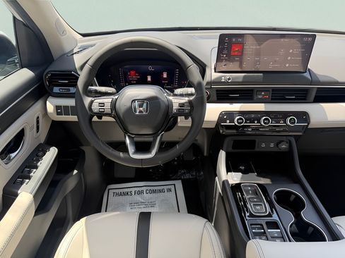 New 2026 Honda Pilot Touring image 18