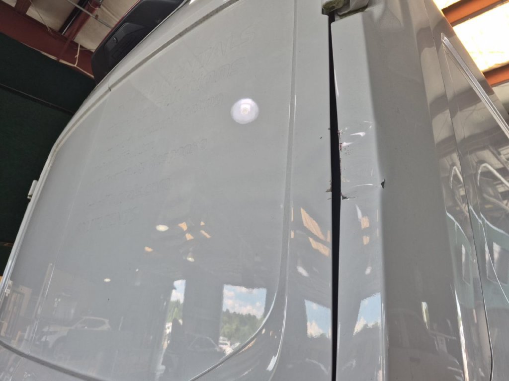 Used 2023 Ford E-Transit Medium Roof RWD image 14