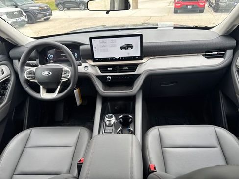 New 2026 Ford Explorer Active AWD/4WD image 19