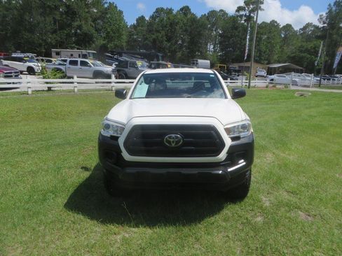 Used 2020 Toyota Tacoma SR AWD/4WD image 3