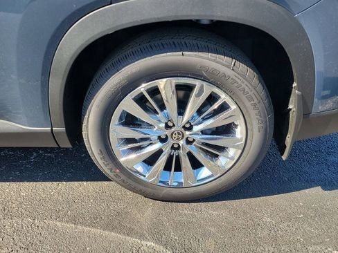 New 2026 Toyota Grand Highlander Platinum image 5