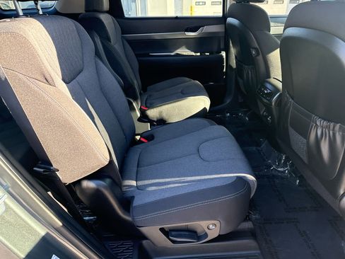 Used 2022 Hyundai Palisade SEL w/ Convenience Package image 14