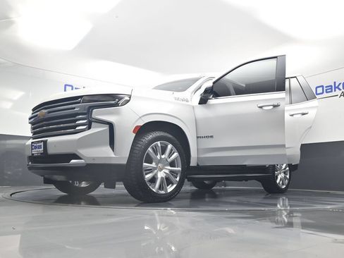 Used 2022 Chevrolet Tahoe High Country AWD/4WD image 63