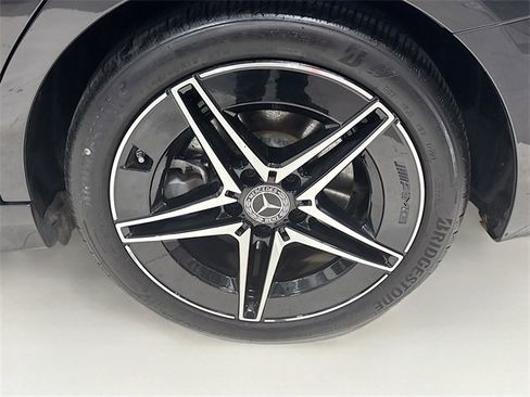 Certified 2023 Mercedes-Benz C 300 4MATIC Sedan image 32