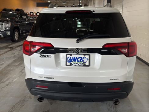 Used 2019 GMC Acadia SLT w/ Black Edition image 4