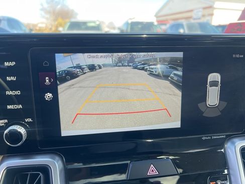 Certified 2023 Kia Sorento EX w/ Panoramic Sunroof Package image 50