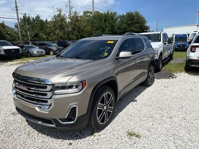 Used 2022 GMC Acadia SLT w/ Technology Package