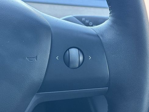 Used 2023 Tesla Model 3 Standard Range RWD image 37