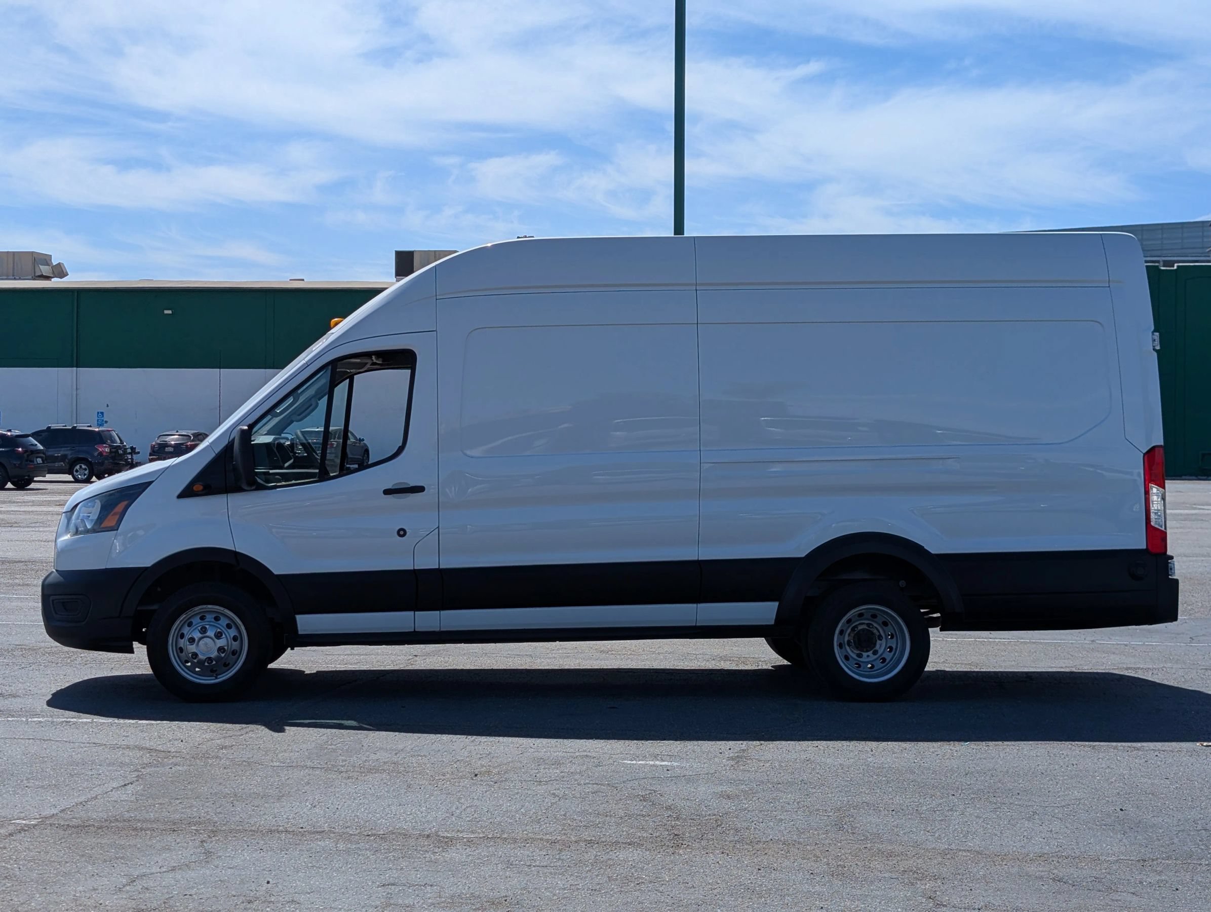 Used 2020 Ford Transit 350 148 High Roof Extended DRW w/ Load Area Protection Package RWD image 4