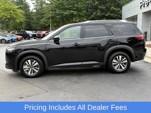 Certified 2025 Nissan Pathfinder SL AWD/4WD image 5