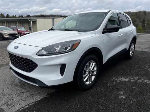 Used 2022 Ford Escape SE w/ Convenience Package AWD/4WD image 5
