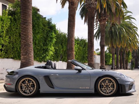 Used 2024 Porsche 718 Boxster Spyder RS RWD image 4