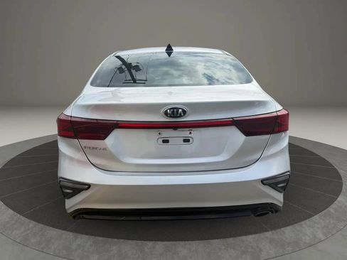 Used 2020 Kia Forte LXS FWD image 6