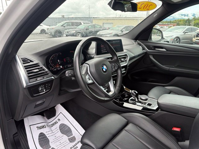 Used 2023 BMW X3 xDrive30i w/ Convenience Package AWD/4WD image 3