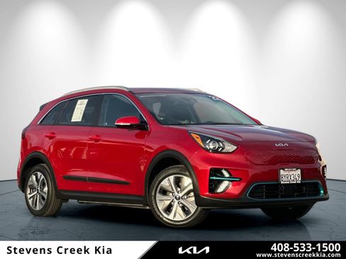 Used 2022 Kia Niro EX image 1