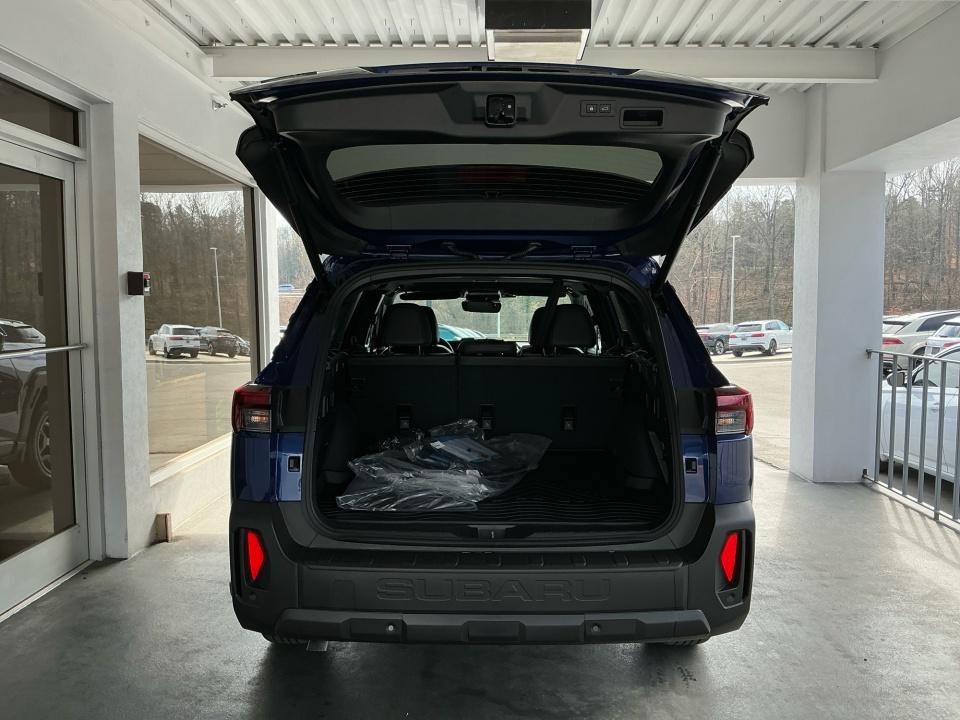 New 2026 Subaru Outback Limited AWD/4WD image 15