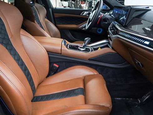 Used 2025 BMW X6 M Competition w/ Executive Package AWD/4WD image 19