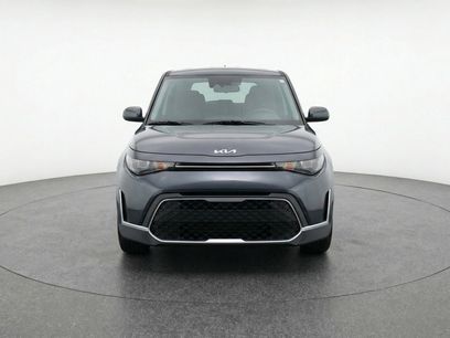 Used 2025 Kia Soul LX w/ LX Technology Package